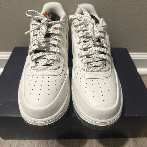 Nike Men's Sneakers - Picture 3 of 7